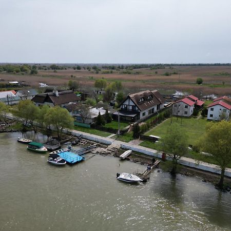 Pensiunea Pescarul Vanator Delta Dunarii Crișan Eksteriør billede